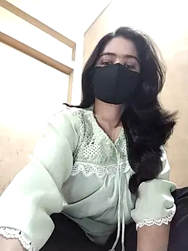 Snapshot of Magical_Girl- chatting on November 29, 3:42 am Magical Girl- online show from November 29, 3:42 am