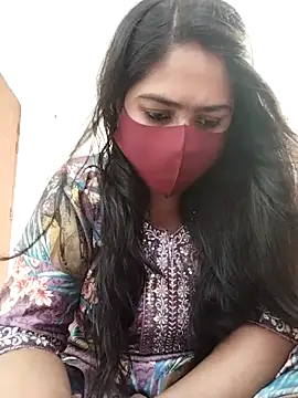 Magical Girl- online show from April 6, 4:46 am