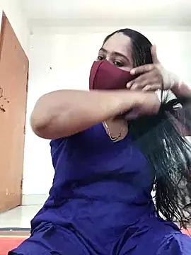 Magical Girl- online show from April 21, 4:19 am