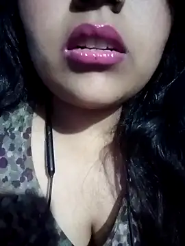 Love-Veronica online show from February 7, 6:11 pm