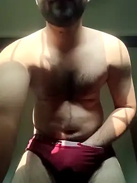 Snapshot of smartboy010101 chatting on December 25, 7:14 am smartboy010101 online show from December 25, 7:14 am