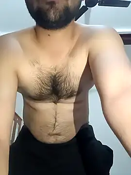 Snapshot of smartboy010101 chatting on December 28, 12:35 pm smartboy010101 online show from December 28, 12:35 pm