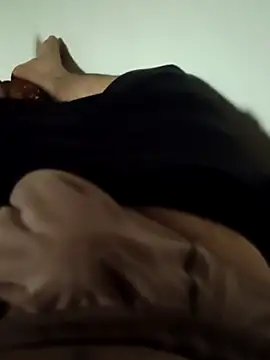 Snapshot of smartboy010101 chatting on February 27, 5:24 am smartboy010101 online show from February 27, 5:24 am