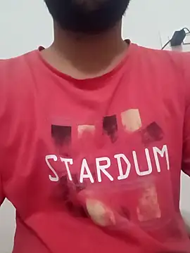 Snapshot of smartboy010101 chatting on February 28, 6:20 pm smartboy010101 online show from February 28, 6:20 pm