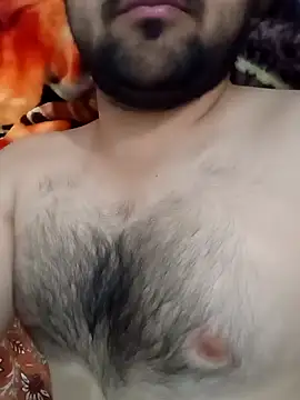 Snapshot of smartboy010101 chatting on March 13, 1:40 pm smartboy010101 online show from March 13, 1:40 pm