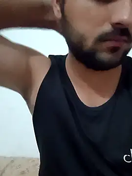 Snapshot of smartboy010101 chatting on October 3, 5:10 pm smartboy010101 online show from October 3, 5:10 pm