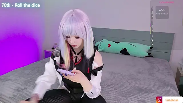 Lust One  online show from April 19, 6:21 pm