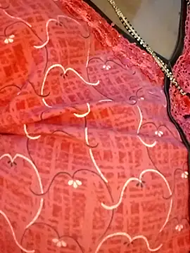 Sexy Radhikaa online show from November 17, 9:26 am