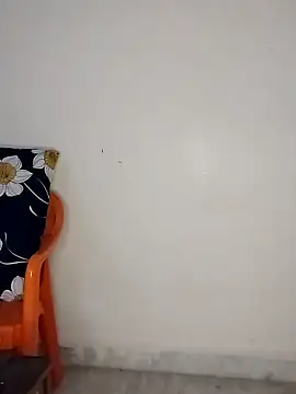 Sexy Radhikaa online show from April 23, 3:47 pm