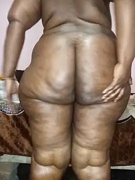 Snapshot of Sweetblackassxxx505 chatting on September 23, 10:46 pm Sweetblackassxxx505 online show from September 23, 10:46 pm