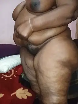 Snapshot of Sweetblackassxxx505 chatting on June 6, 9:08 pm Sweetblackassxxx505 online show from June 6, 9:08 pm