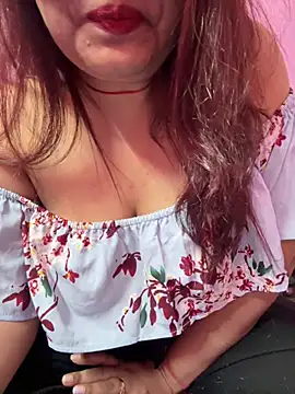  nishalove19 online show from December 24, 7:55 pm