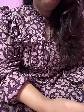  nishalove19 online show from March 22, 7:09 pm