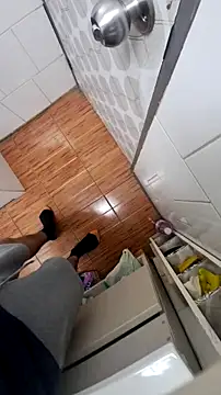 Snapshot of tula_chyk chatting on October 14, 1:17 am tula chyk online show from October 14, 1:17 am