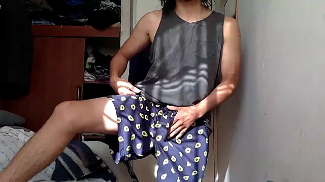 Snapshot of tula_chyk chatting on October 28, 12:41 pm tula chyk online show from October 28, 12:41 pm