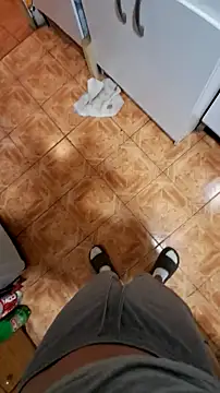 Snapshot of tula_chyk chatting on December 1, 2:05 am tula chyk online show from December 1, 2:05 am