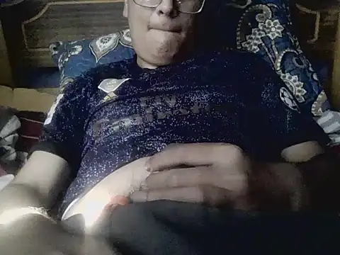 fandelosculos123 online show from March 13, 3:40 pm