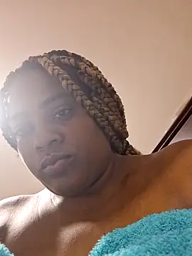 Snapshot of GoddessCarrie chatting on October 5, 3:27 am GoddessCarrie online show from October 5, 3:27 am