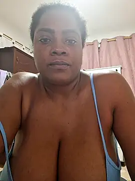 Snapshot of GoddessCarrie chatting on November 14, 3:38 am GoddessCarrie online show from November 14, 3:38 am