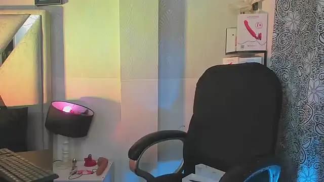 natacha  black  online show from February 19, 12:46 am