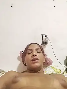 cerejinha hot online show from December 17, 6:24 am