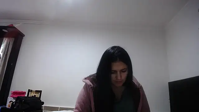 princehermosa44 online show from November 27, 8:11 pm