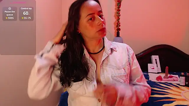 sara florez1 online show from February 3, 11:09 am