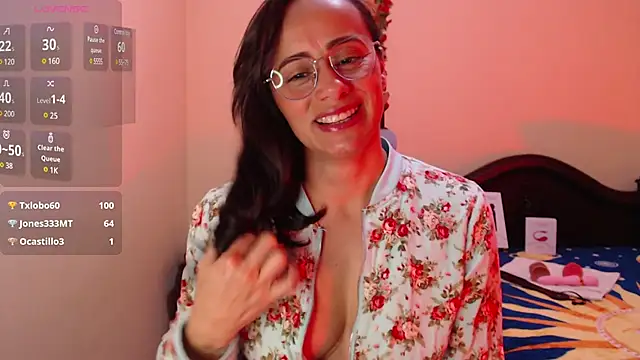 sara florez1 online show from February 5, 2:05 pm