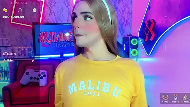 Snapshot of Alessa_mullen chatting on February 21, 3:34 am Alessa mullen online show from February 21, 3:34 am