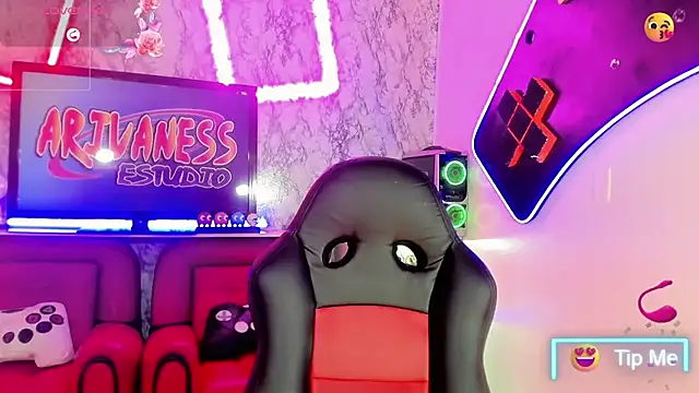 Snapshot of Alessa_mullen chatting on February 26, 3:32 am Alessa mullen online show from February 26, 3:32 am