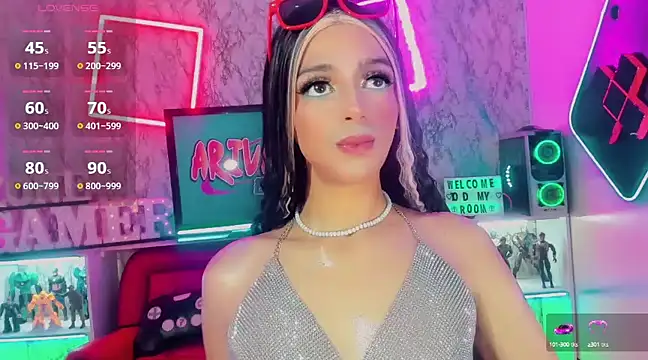 Snapshot of Alessa_mullen chatting on March 1, 3:21 am Alessa mullen online show from March 1, 3:21 am