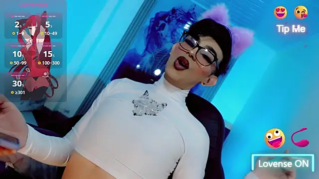 Snapshot of Alessa_mullen chatting on October 15, 12:44 am Alessa mullen online show from October 15, 12:44 am