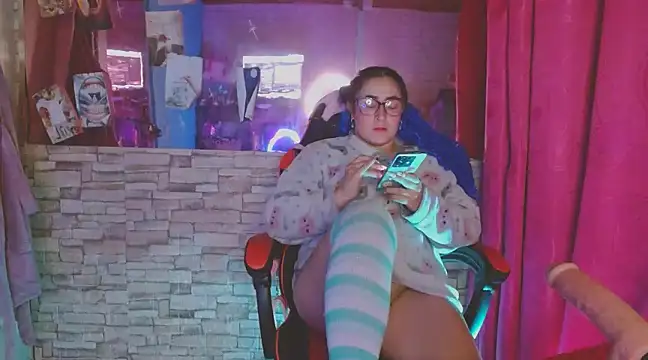 Meg4n 420 online show from February 18, 9:54 am