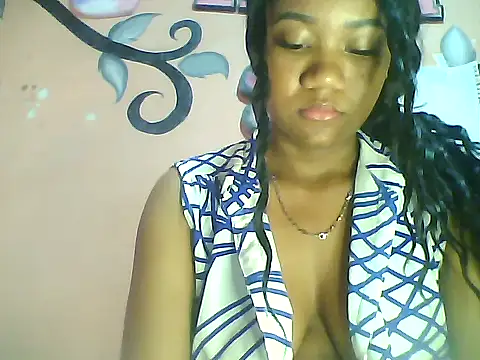 Fariana01 online show from January 28, 12:15 am