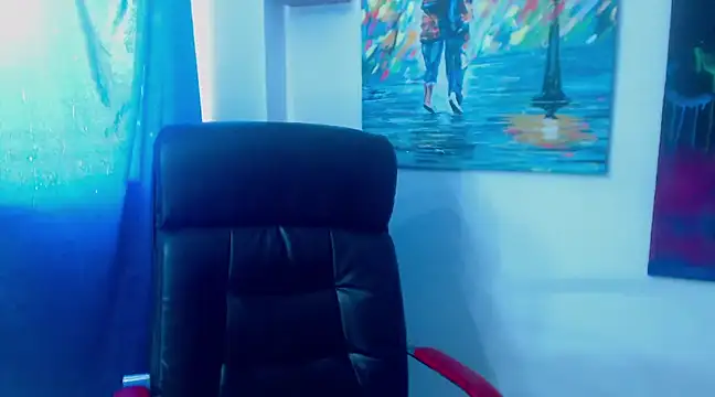 XxMiaSexxyHotxX online show from January 24, 8:32 pm