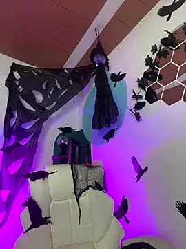 LollaByer online show from October 27, 9:08 pm