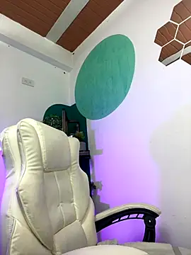 LollaByer online show from November 15, 11:10 pm