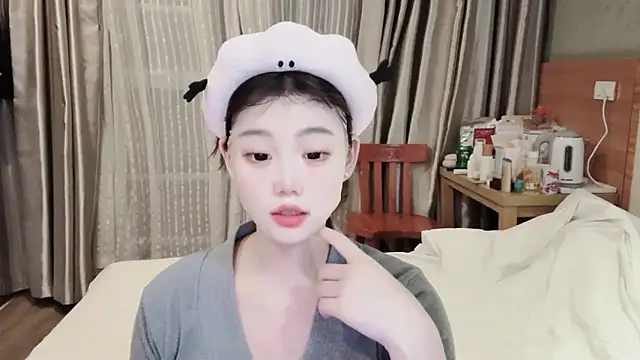 Snapshot of yangyang-1115 chatting on February 14, 4:31 pm yangyang-1115 online show from February 14, 4:31 pm