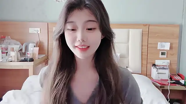 Snapshot of yangyang-1115 chatting on February 15, 4:36 am yangyang-1115 online show from February 15, 4:36 am