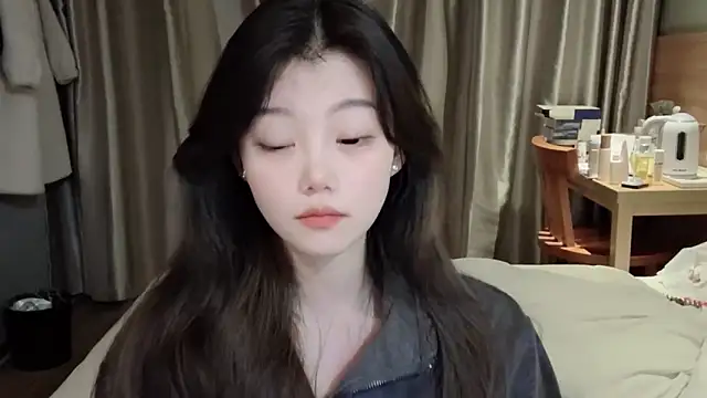 Snapshot of yangyang-1115 chatting on February 21, 11:32 pm yangyang-1115 online show from February 21, 11:32 pm