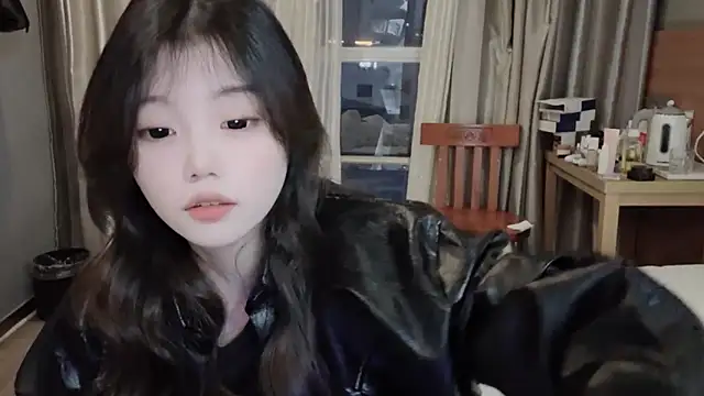 Snapshot of yangyang-1115 chatting on February 24, 10:48 am yangyang-1115 online show from February 24, 10:48 am