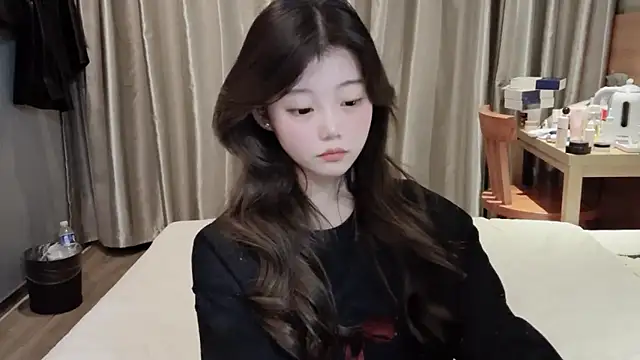 Snapshot of yangyang-1115 chatting on February 25, 3:27 pm yangyang-1115 online show from February 25, 3:27 pm