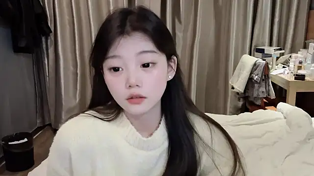 Snapshot of yangyang-1115 chatting on March 3, 2:04 pm yangyang-1115 online show from March 3, 2:04 pm