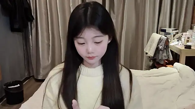 Snapshot of yangyang-1115 chatting on March 3, 5:07 pm yangyang-1115 online show from March 3, 5:07 pm