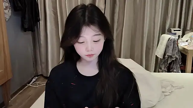 Snapshot of yangyang-1115 chatting on March 8, 12:41 pm yangyang-1115 online show from March 8, 12:41 pm