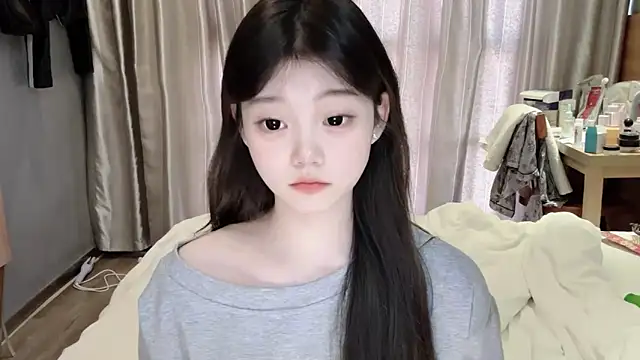 Snapshot of yangyang-1115 chatting on March 10, 8:04 am yangyang-1115 online show from March 10, 8:04 am