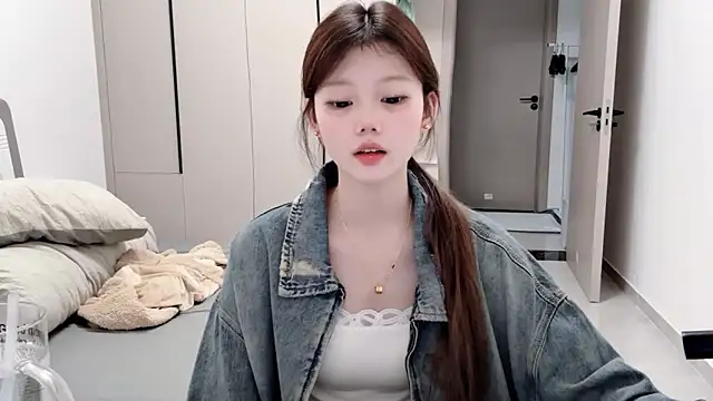 Snapshot of yangyang-1115 chatting on September 24, 4:16 am yangyang-1115 online show from September 24, 4:16 am