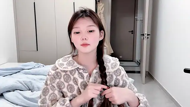 Snapshot of yangyang-1115 chatting on October 27, 12:53 pm yangyang-1115 online show from October 27, 12:53 pm