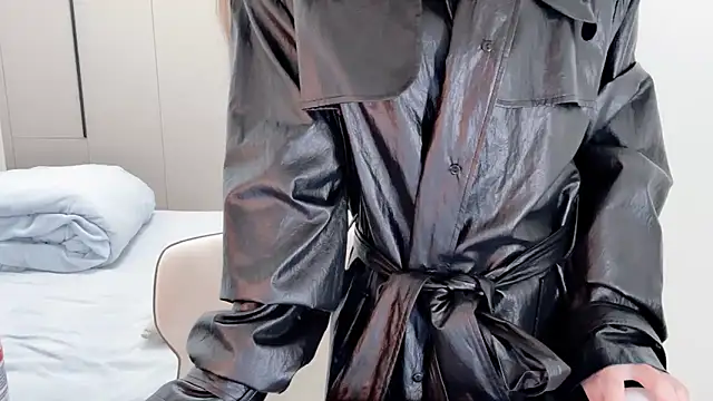 Snapshot of yangyang-1115 chatting on November 3, 5:42 am yangyang-1115 online show from November 3, 5:42 am