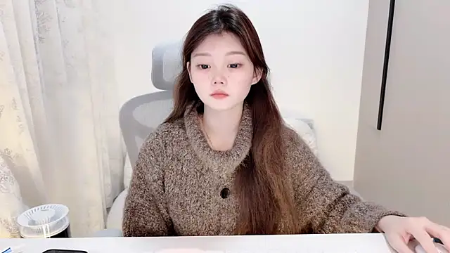 Snapshot of yangyang-1115 chatting on November 11, 5:07 am yangyang-1115 online show from November 11, 5:07 am